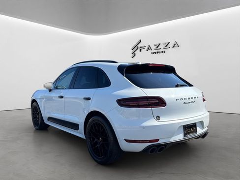 Used 2018 Porsche Macan GTS AWD/4WD image 3