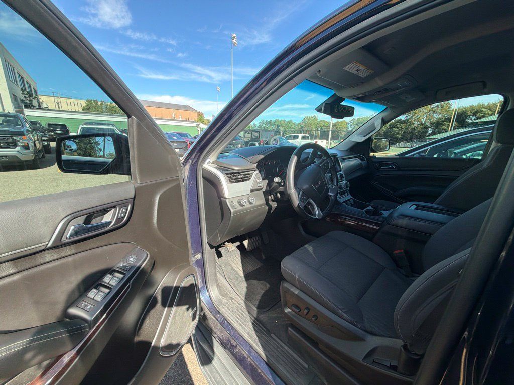 Used 2020 GMC Yukon SLE w/ Convenience Package AWD/4WD image 9