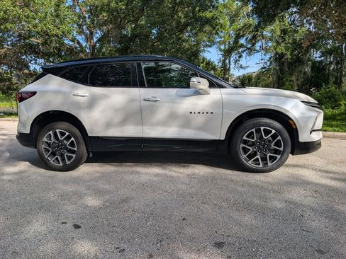 Used 2024 Chevrolet Blazer RS w/ Driver Confidence II Package FWD image 10