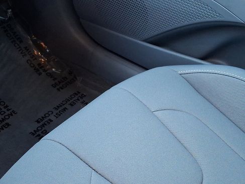 Certified 2023 Hyundai Elantra SEL image 26