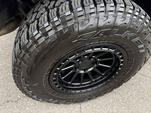 Used 2019 Jeep Wrangler Rubicon AWD/4WD image 27