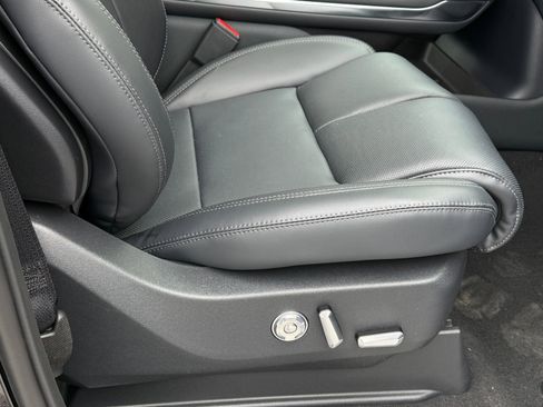 New 2026 Lincoln Navigator L Reserve AWD/4WD image 9