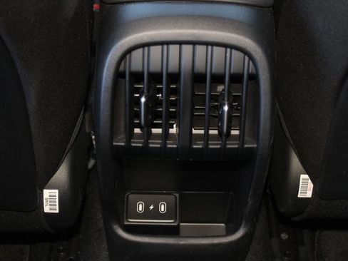 Used 2025 Hyundai Kona SEL FWD image 28