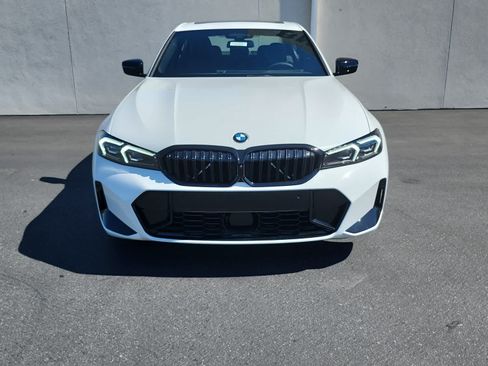 New 2026 BMW 330i Sedan w/ M Sport Package RWD image 5