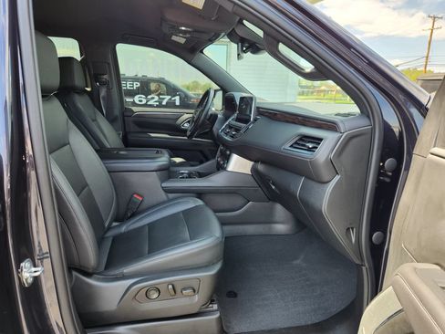 Used 2023 Chevrolet Tahoe Z71 w/ Off-Road Capability Package AWD/4WD image 9