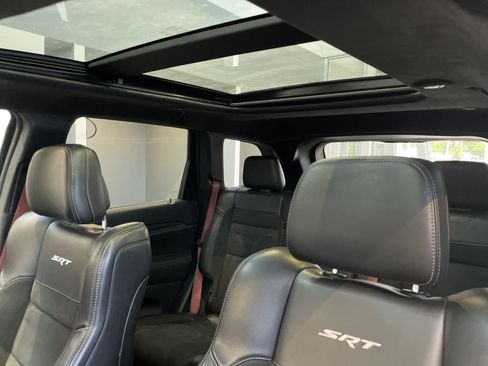 Used 2019 Jeep Grand Cherokee SRT AWD/4WD image 33