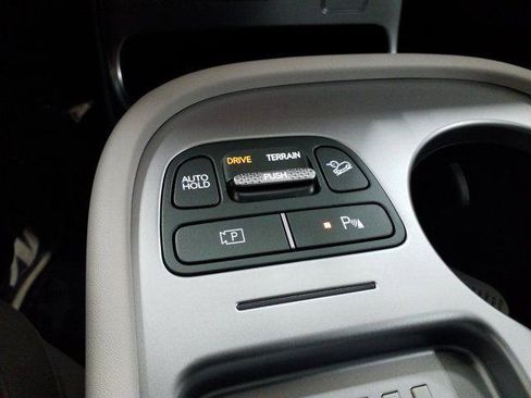 New 2026 Hyundai Ioniq 9 SEL image 9