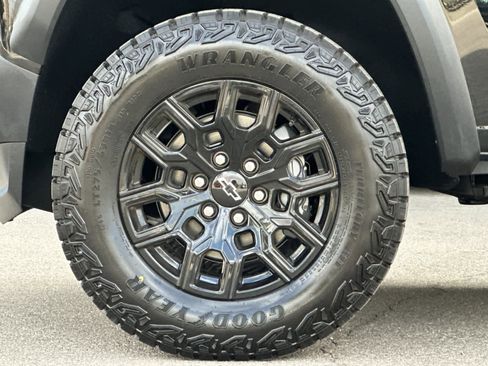 New 2026 Chevrolet Colorado Trail Boss image 24