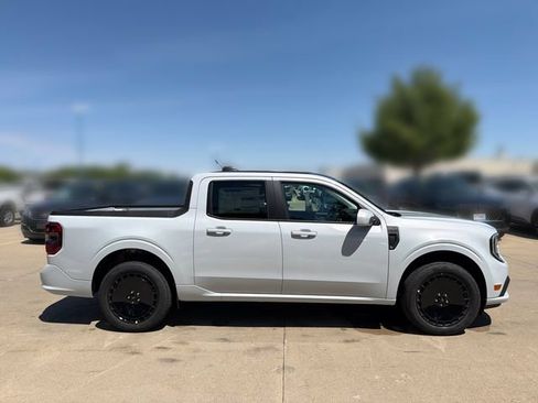 New 2026 Ford Maverick Lobo AWD/4WD image 4
