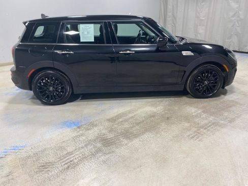 Certified 2023 MINI Cooper Clubman S image 5