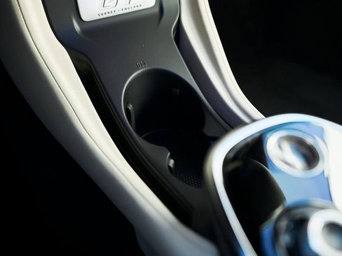 Used 2022 McLaren GT image 60