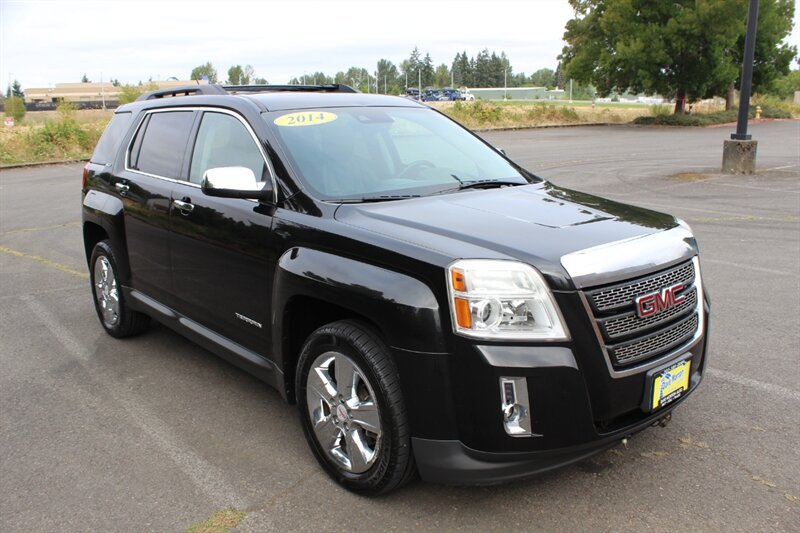 Used 2014 GMC Terrain SLT w/ Chrome Appearance Package AWD/4WD image 1