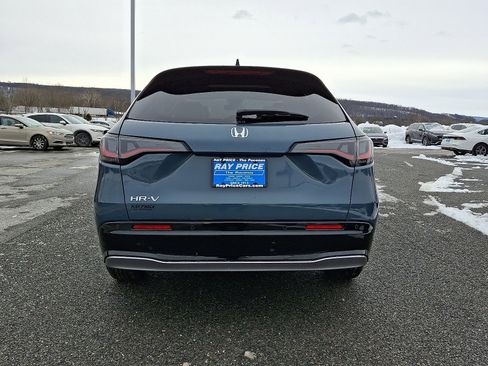 Certified 2024 Honda HR-V EX-L image 5