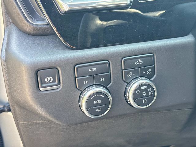 Used 2024 GMC Sierra 1500 Elevation AWD/4WD image 28