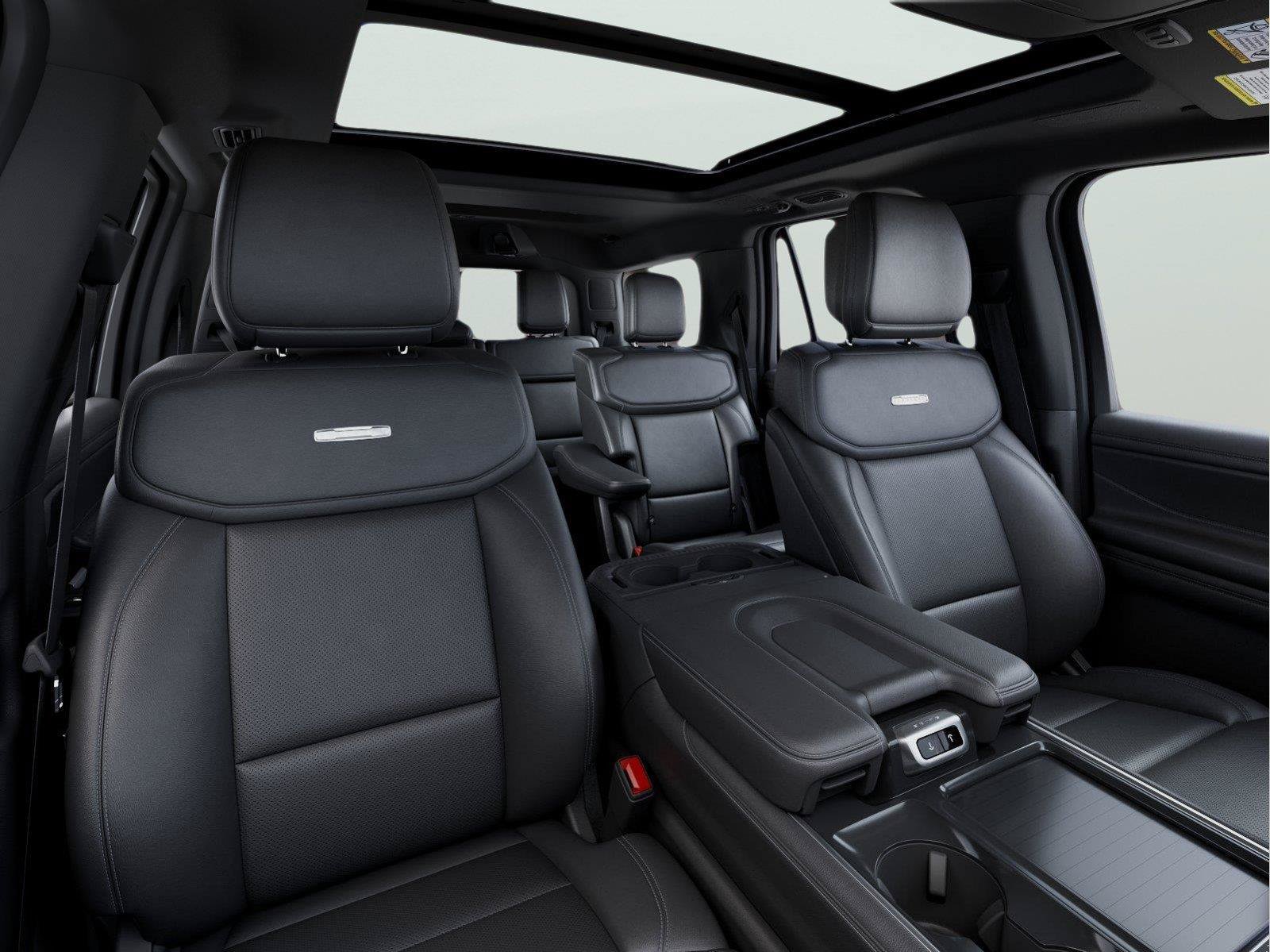 New 2027 Ford Expedition Platinum w/ Stealth Appearance Package AWD/4WD image 10