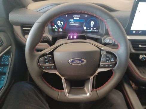 New 2025 Ford Explorer ST-Line w/ Premium Package image 29