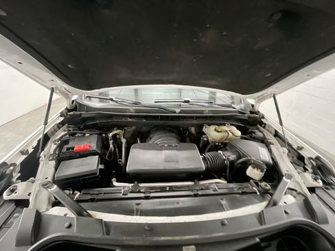 Used 2021 Chevrolet Tahoe Z71 w/ Z71 Signature Package image 30