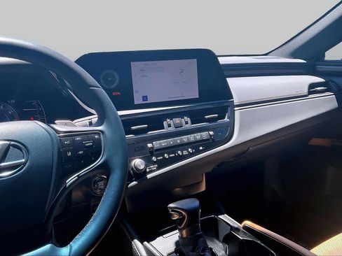 Used 2025 Lexus ES 350 w/ Accessory Package (P3) FWD image 7