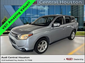 Used 2014 Mitsubishi Outlander GT image 1