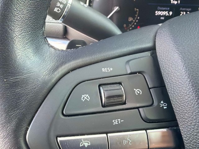 Used 2021 Cadillac XT4 Luxury FWD image 24