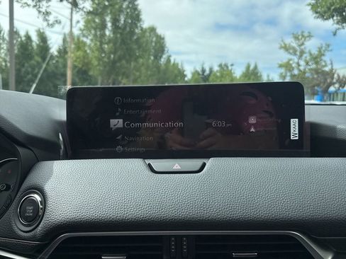 Used 2025 MAZDA CX-90 3.3 Turbo w/ Preferred Package image 23