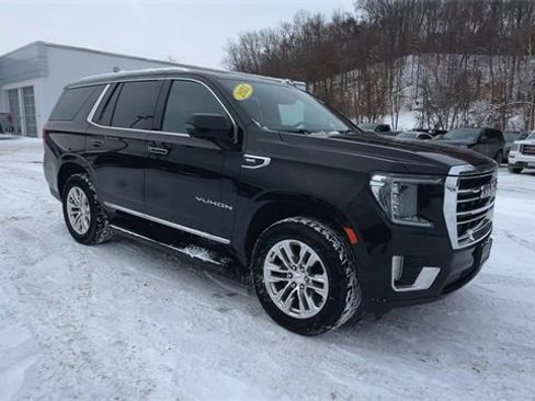 Used 2021 GMC Yukon SLT w/ SLT Luxury Plus Package image 2