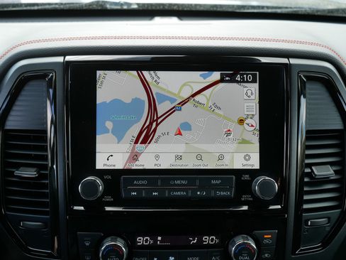 Used 2021 Nissan Titan PRO-4X w/ Pro-4x Convenience Package AWD/4WD image 30