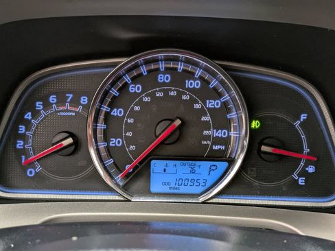 Used 2013 Toyota RAV4 Limited AWD/4WD image 27