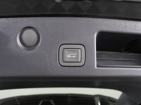 New 2026 GMC Terrain AT4 w/ Convenience Package III image 23