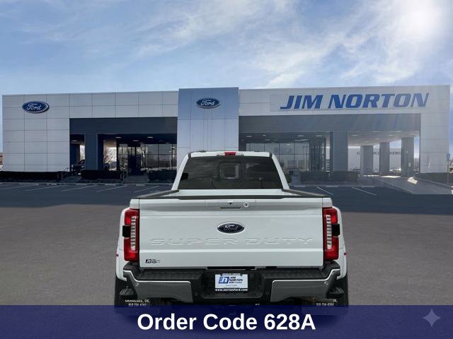 Used 2025 Ford F350 Lariat AWD/4WD image 6