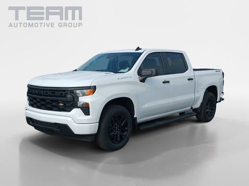 New 2025 Chevrolet Silverado 1500 Custom image 3