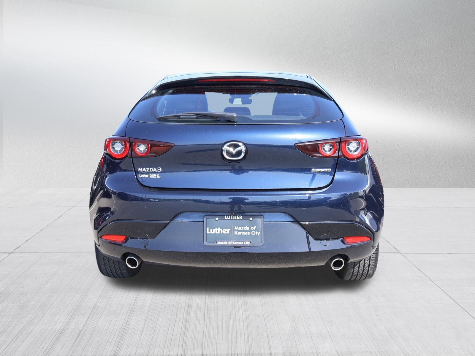 Used 2024 MAZDA MAZDA3 s FWD image 6