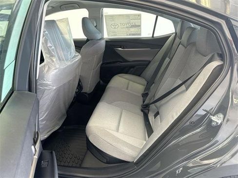 Used 2025 Toyota Camry LE image 22