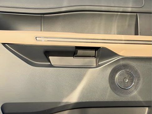 Used 2018 Ford F150 XLT w/ Equipment Group 302A Luxury image 26