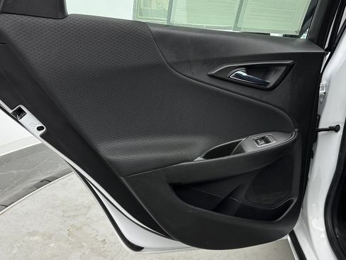 Used 2025 Chevrolet Malibu LT image 28