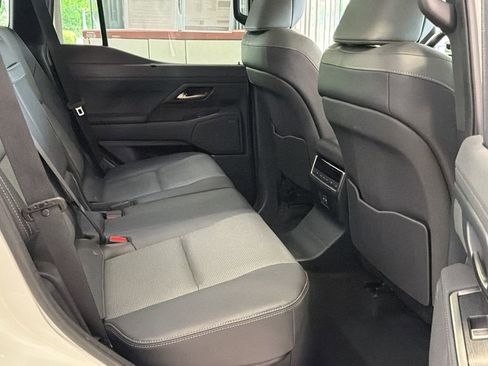 Certified 2024 Lexus GX 550 w/ Accessory Package (2T) AWD/4WD image 15
