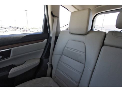 Used 2020 Honda CR-V Touring image 14