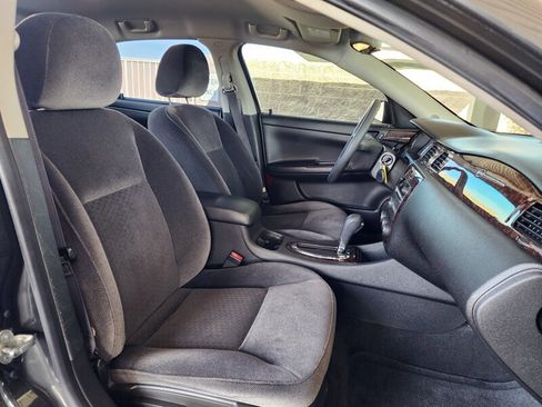 Used 2013 Chevrolet Impala LS FWD image 43