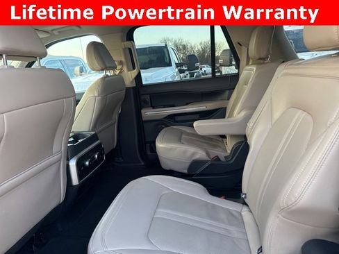 Used 2024 Ford Expedition Max Limited image 16