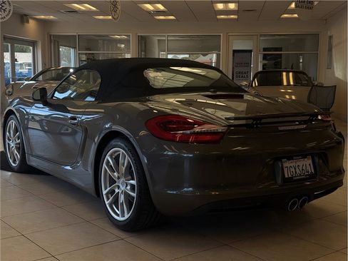 Used 2014 Porsche Boxster S image 7