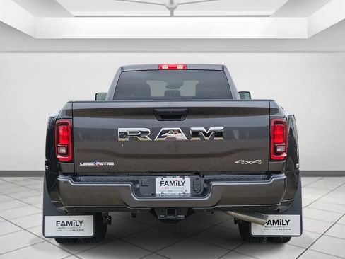 Used 2026 RAM 3500 Big Horn AWD/4WD image 4