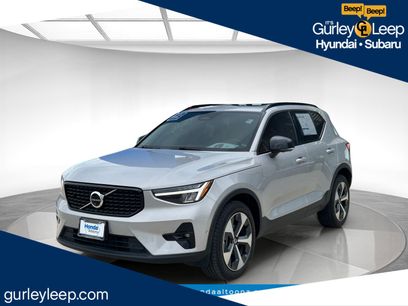 Used 2023 Volvo XC40 B4 Ultimate