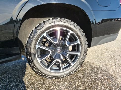 Used 2024 Chevrolet Tahoe RST w/ Luxury Package image 9