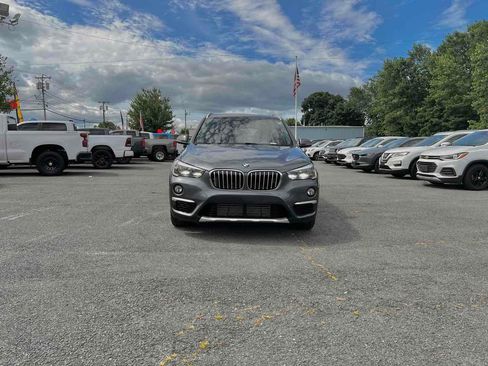 Used 2018 BMW X1 xDrive28i image 3
