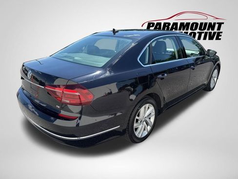 Used 2018 Volkswagen Passat 2.0T SE FWD image 7