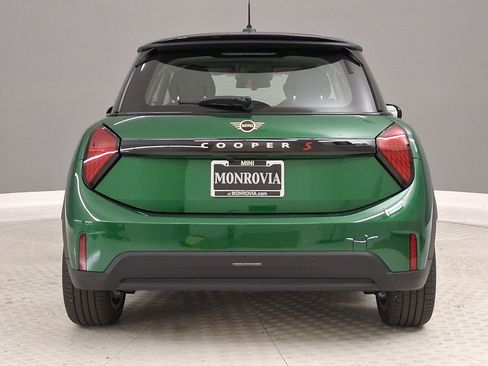 New 2026 MINI Cooper S FWD image 8