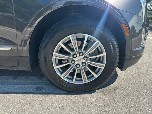 Used 2019 Cadillac XT5 Luxury FWD image 14