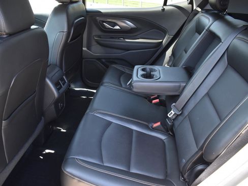 Used 2019 GMC Terrain SLT w/ Preferred Package FWD image 19