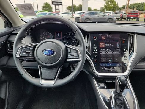 Certified 2025 Subaru Outback Premium AWD/4WD image 12