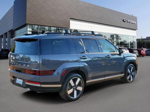 Certified 2025 Hyundai Santa Fe Limited image 2